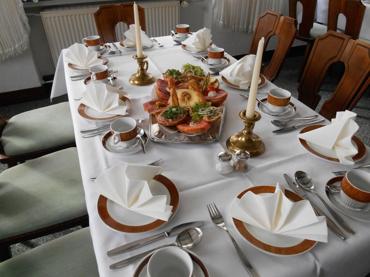 Haus Von Der Heyde Hotel Iserlohn Ngoại thất bức ảnh